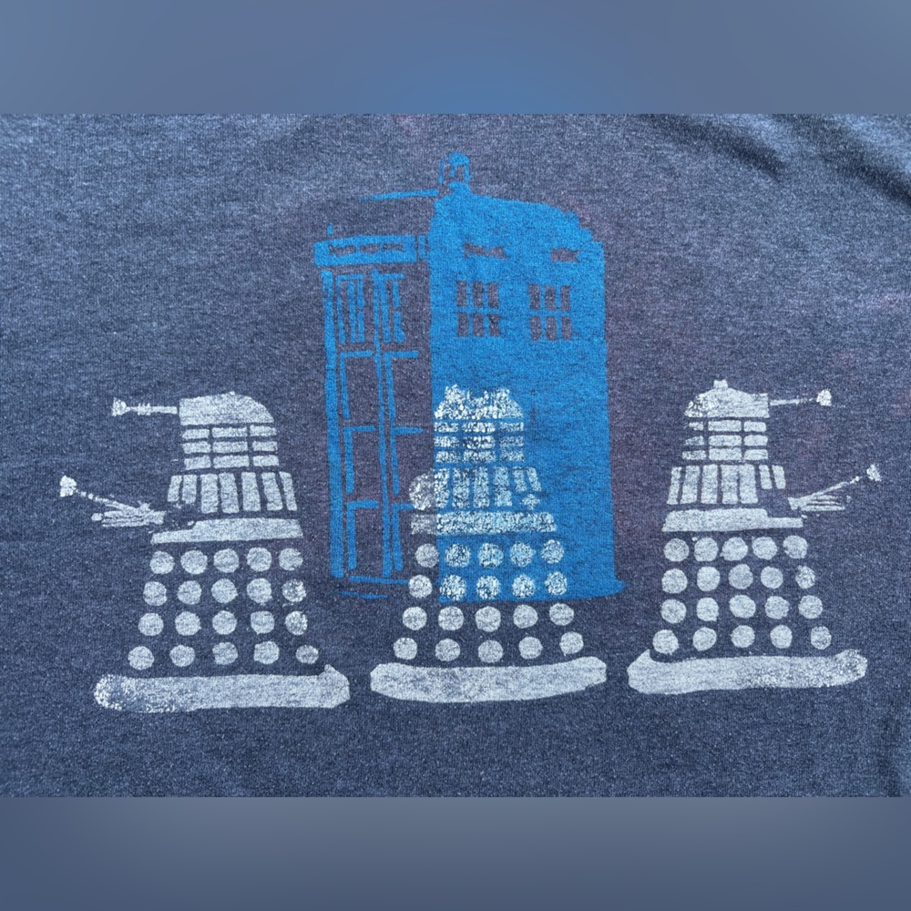 OOAK Doctor Who TARDIS & DALEKS Crew Neck Tshirt - Mens XL